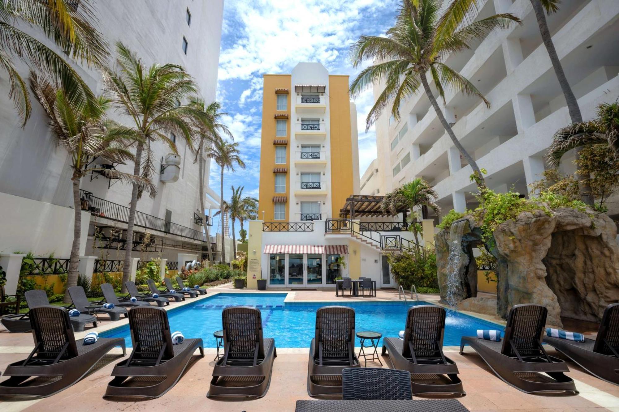 Best Western Hotel Posada Freeman Zona Dorada Mazatlan Luaran gambar